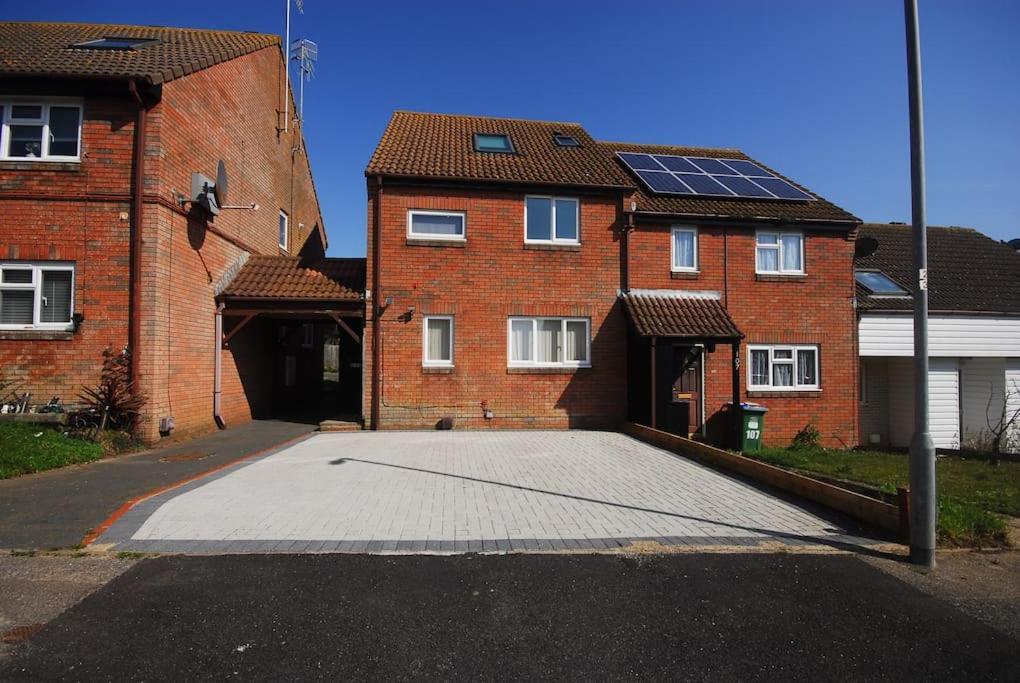 Perfect Couple Retreat To Unwind&Relax With Hottub Apartamento Peacehaven Exterior foto